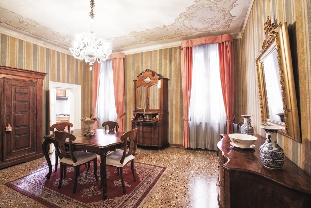 Palazzetto San Lio, Rialto Apartment Venice Room photo